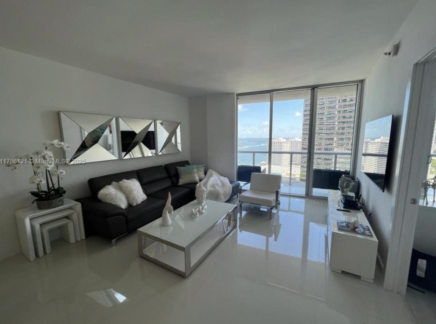 Aparthotel Icon Brickell Residences