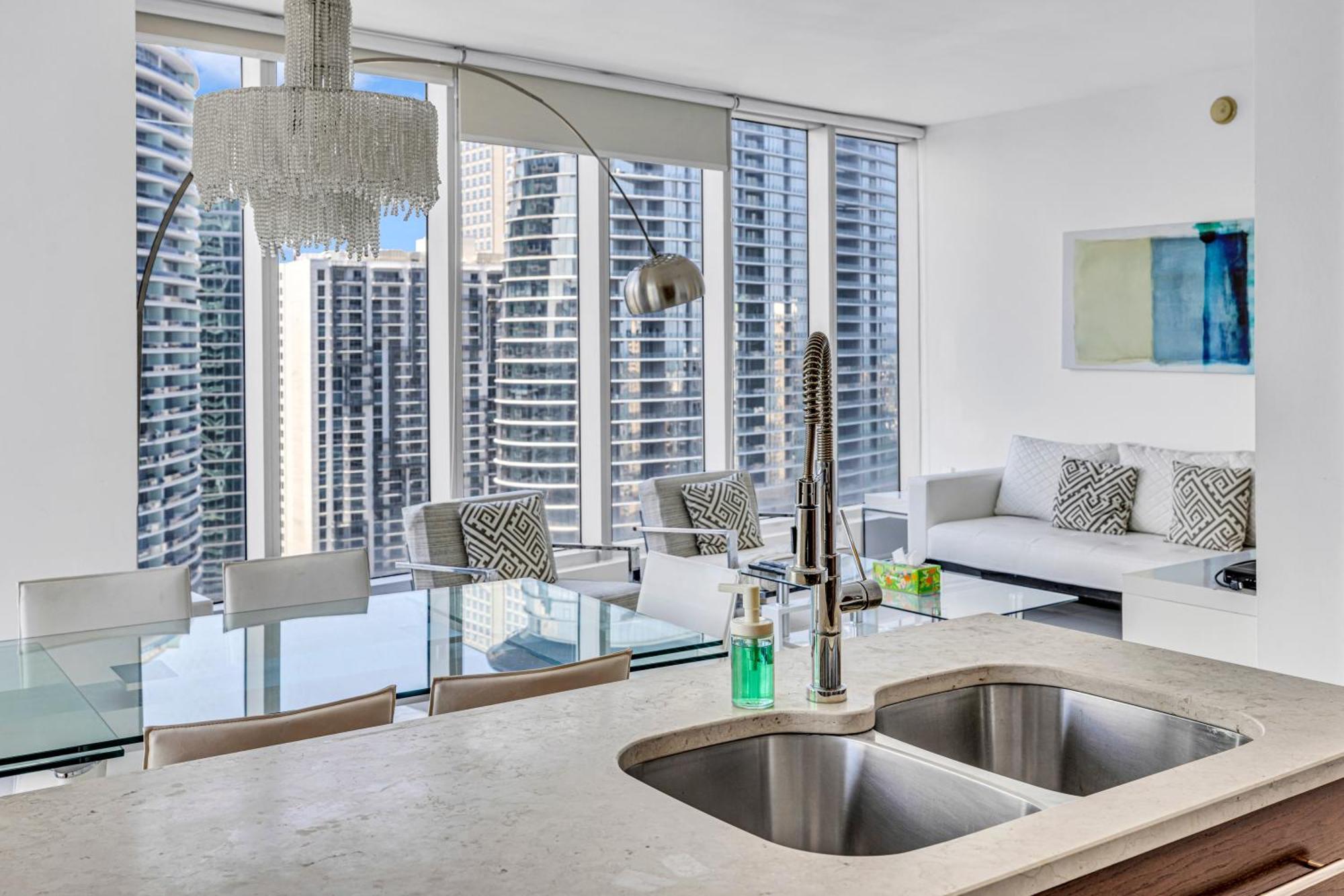 Icon Brickell Residences Aparthotel