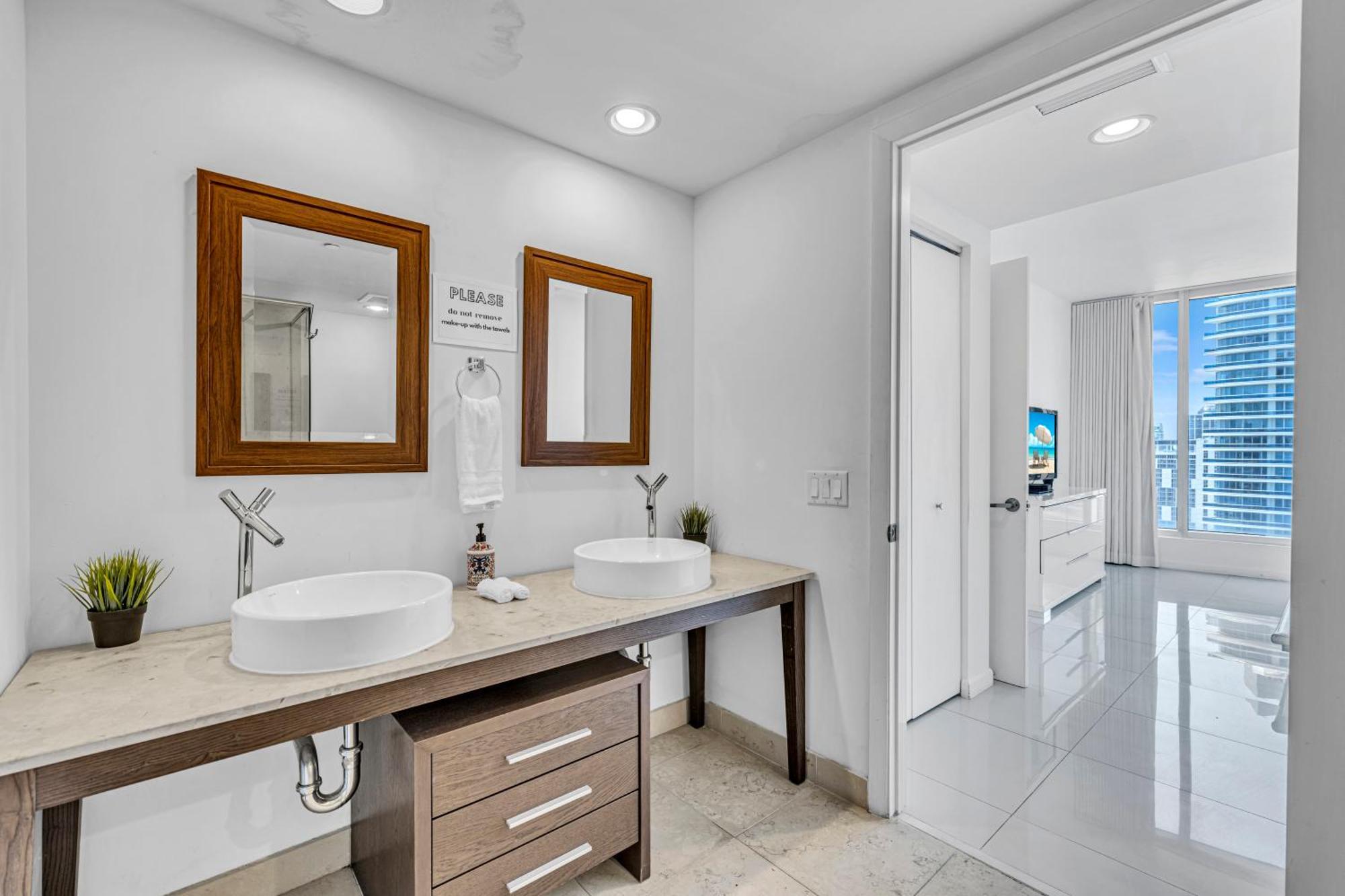 Icon Brickell Residences Miami